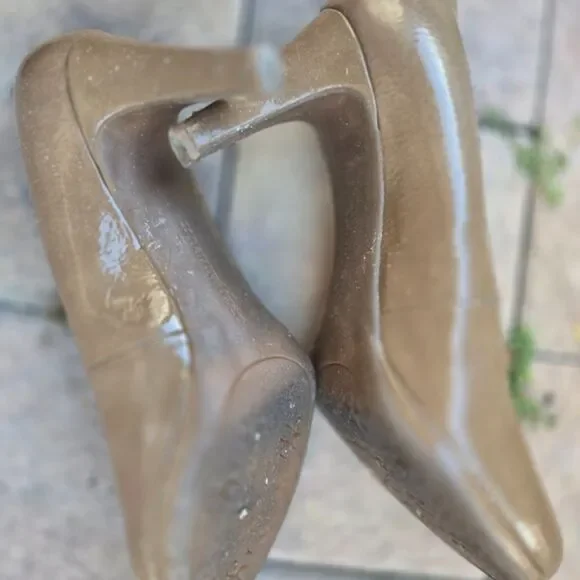 Naturalizer Taupe Patent Platform Pumps Round Toe Heels Women’s Size 9 - Picture 3 of 6